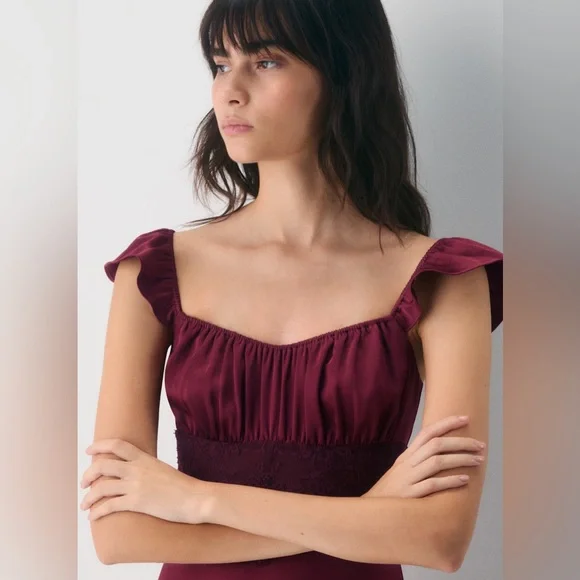 NWT Wilfred Magnate Satin Dress in Cordovan 🌹 • US 4 • Aritzia - Picture 7 of 13